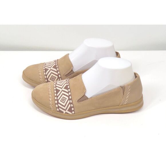 Earth Origins Bailey Embroidered Nubuck Slip on Loafer Flats Tan Women 7 - Picture 5 of 8